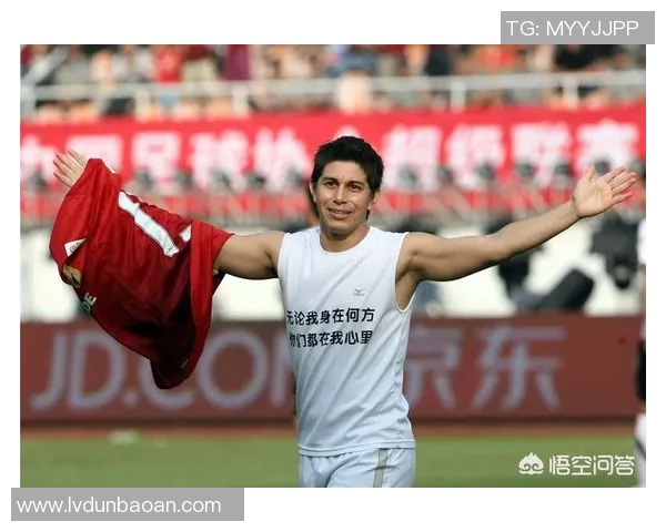 保利尼奥与孔卡的巅峰对决谁能在赛场上笑到最后